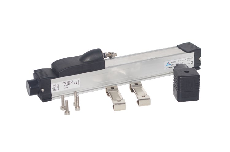 如何確保位移傳感器在使用過程中減少損壞?